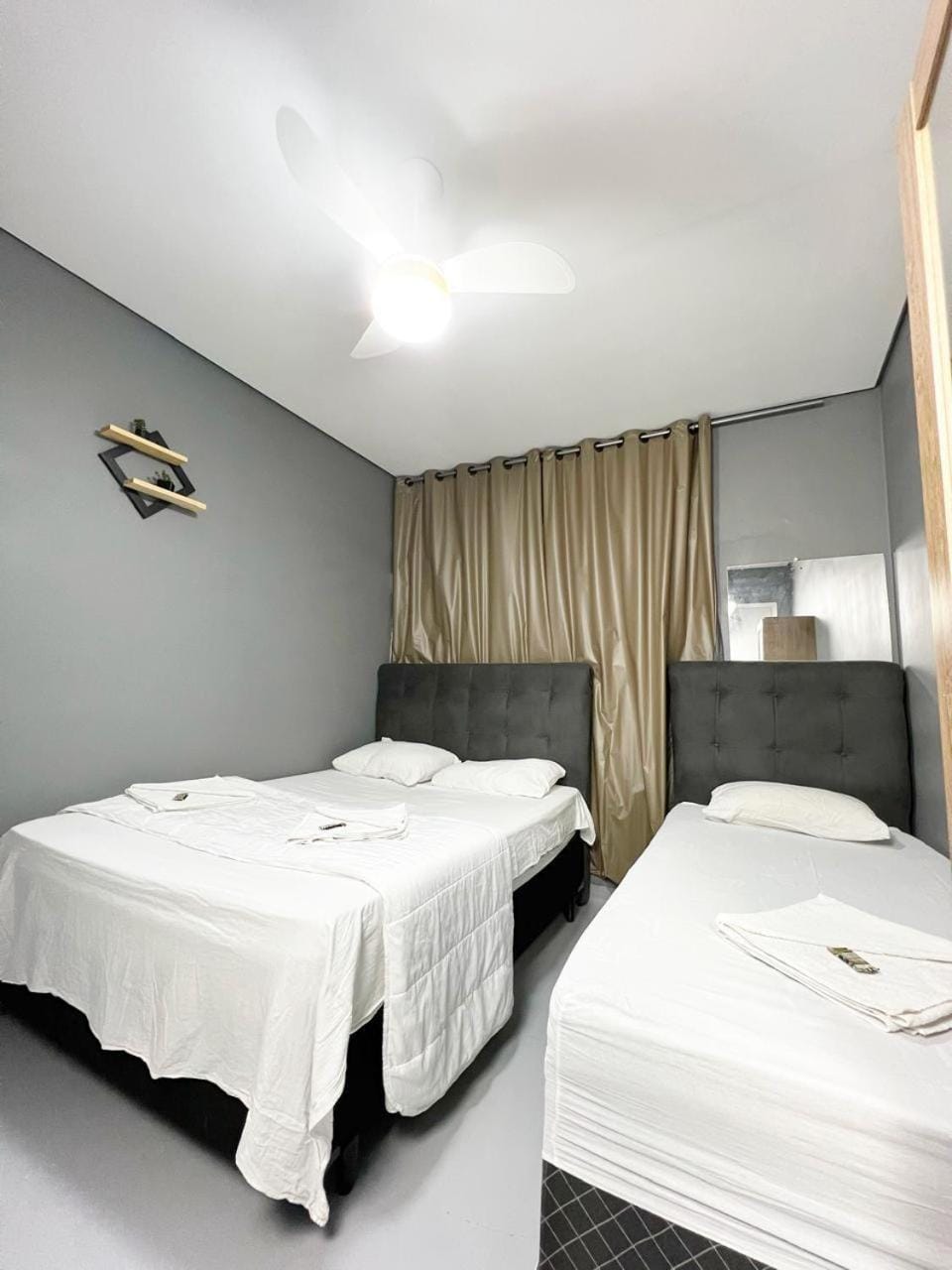 Hostel Anprado #16 kit Cafe incluso-Prox Aeroporto de Guarulhos Hotel in Guarulhos