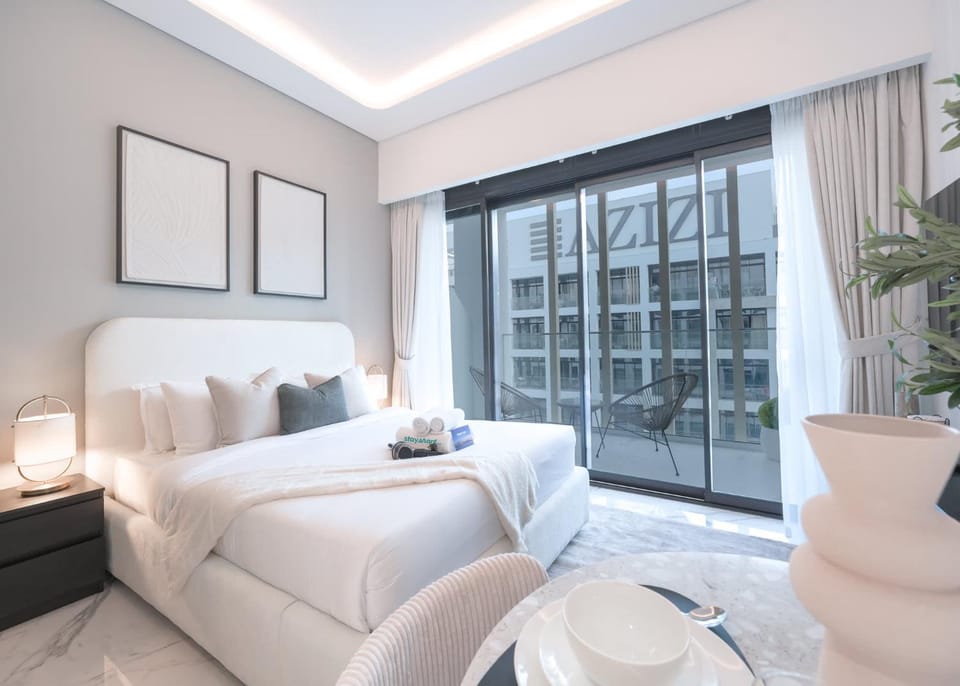 Free housekeeping visits during your stay - StayShort - Charming Studio Retreat in Meydan Perfect for 2 Apartment in Dubai