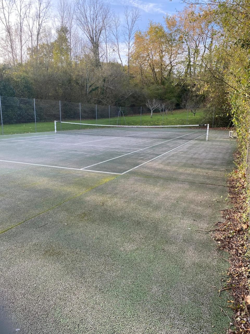 T2 Piscine merveilleux espace naturel, court de tennis, parking gratuit Apartment in Urrugne