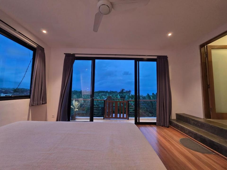 Keramas Ocean and Mountain View Luxury Apt Apartment in Blahbatuh