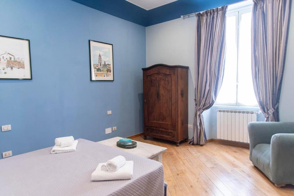 Rione Monti Apt 2 bedrooms 2 bathrooms Apartment in Rome