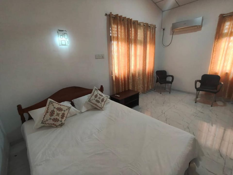 Renustay House in Western Province
