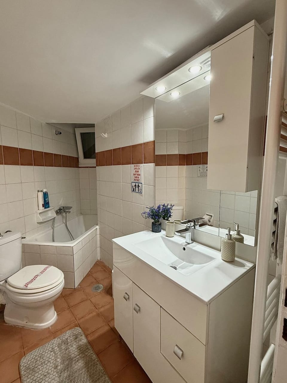 Acropolis Museum Elegant 2BR Apartment Apartment in Athens
