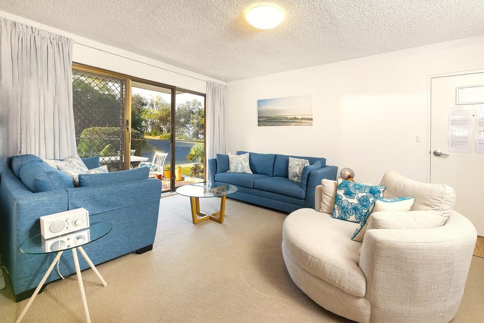 View (from property/room), Living room, Sea view