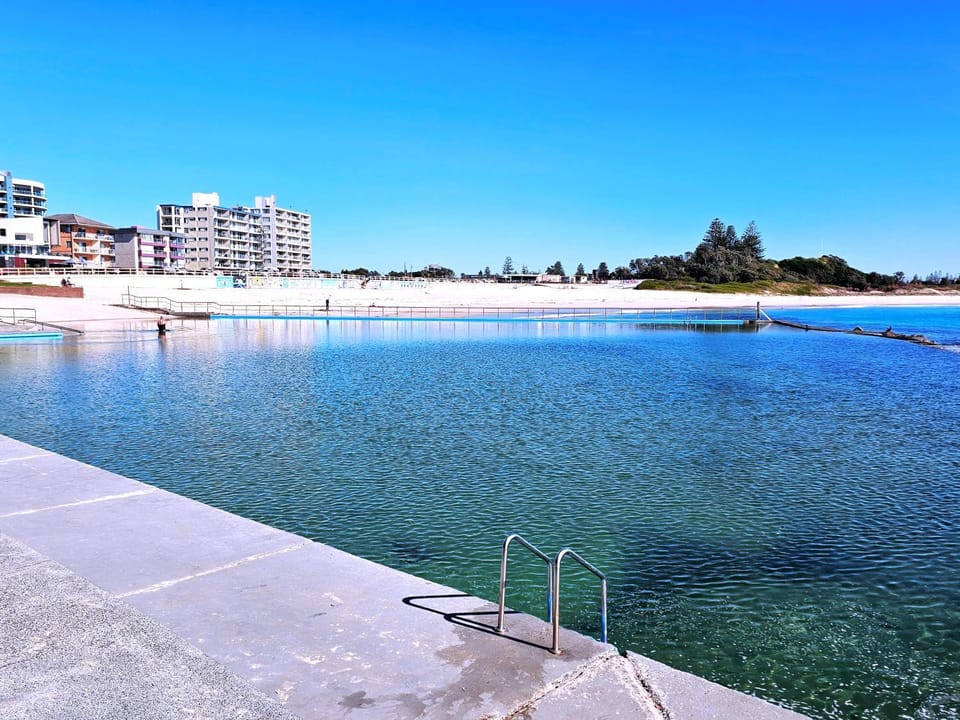 Nearby landmark, Beach, City view, Swimming pool