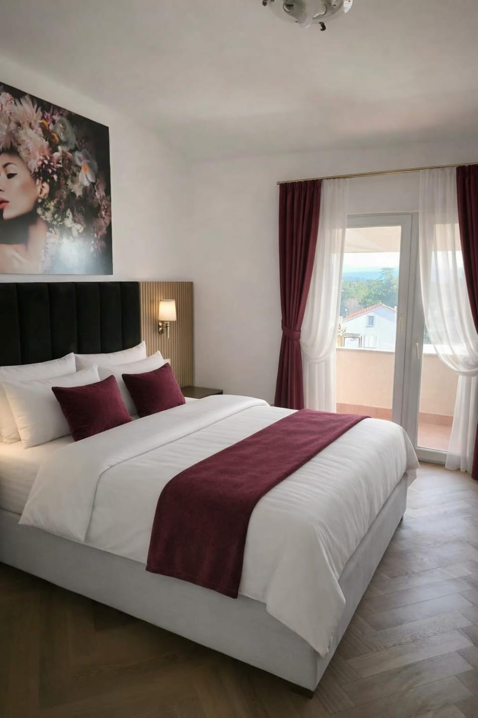 Bed, View (from property/room), Photo of the whole room, Bedroom, City view, Garden view