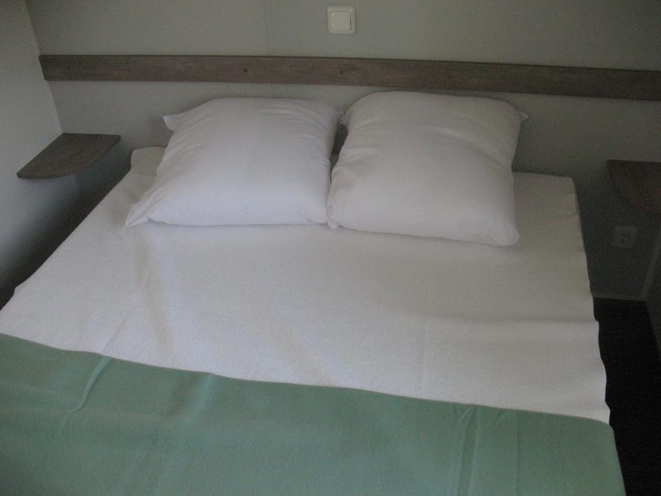 CAMPING Fleur de briere Campground/ 
RV Resort in Pays de la Loire