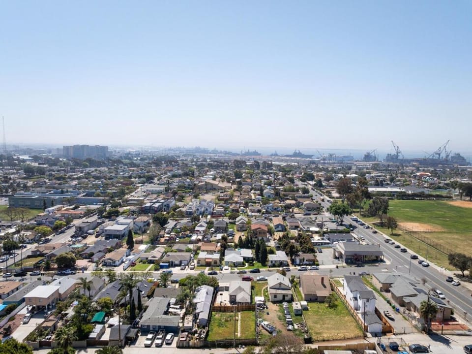 The Urban Den by Coastline Vacation Rentals House in San Diego
