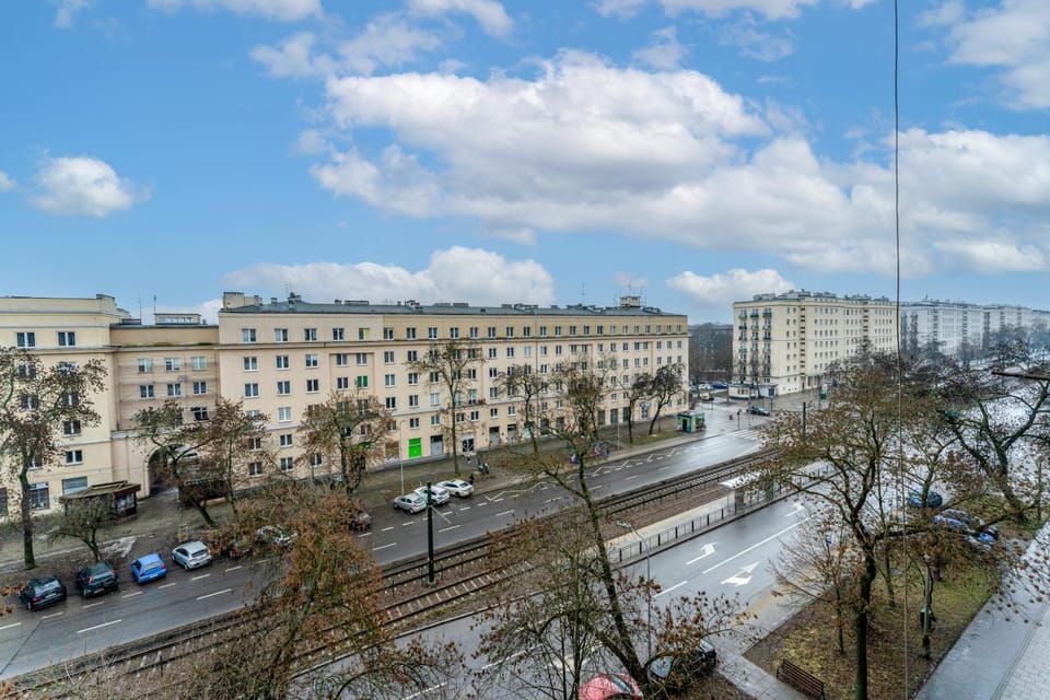 Off site, City view, Location
