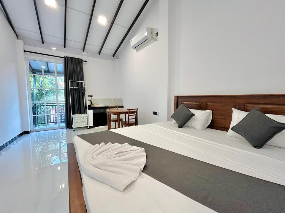 Rufero Transit Hotel Inn in Negombo