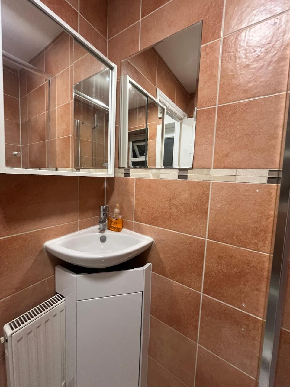 Private Studio by Wembley Apartment in Wembley
