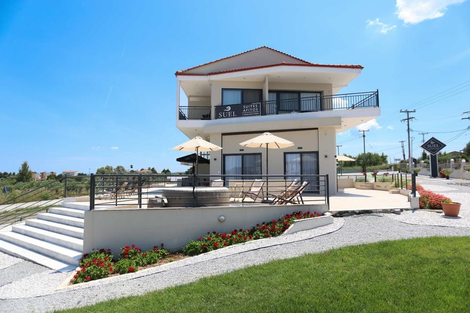Suel Suites Afitos Apartment hotel in Halkidiki