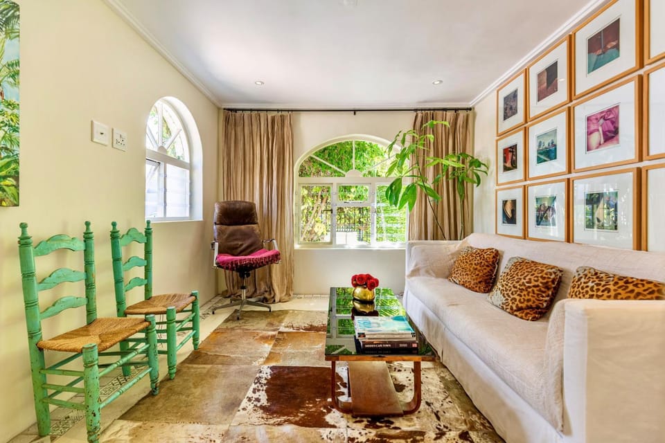 Living room, Lobby or reception, Seating area, Internal: Not applicable to any particular room