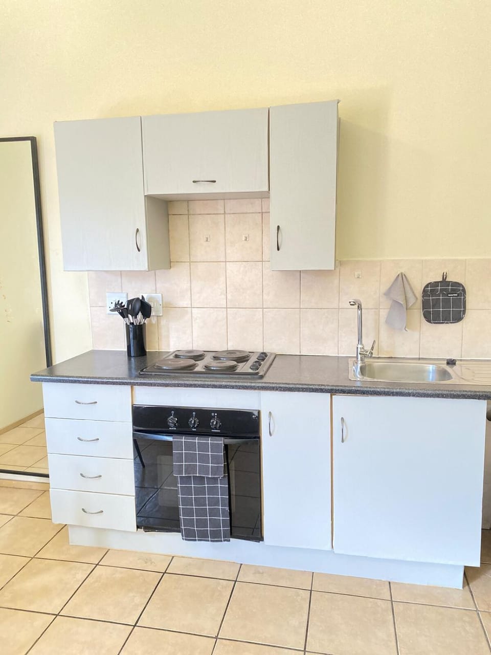 Avi Cosy Apartments Apartment in Gauteng