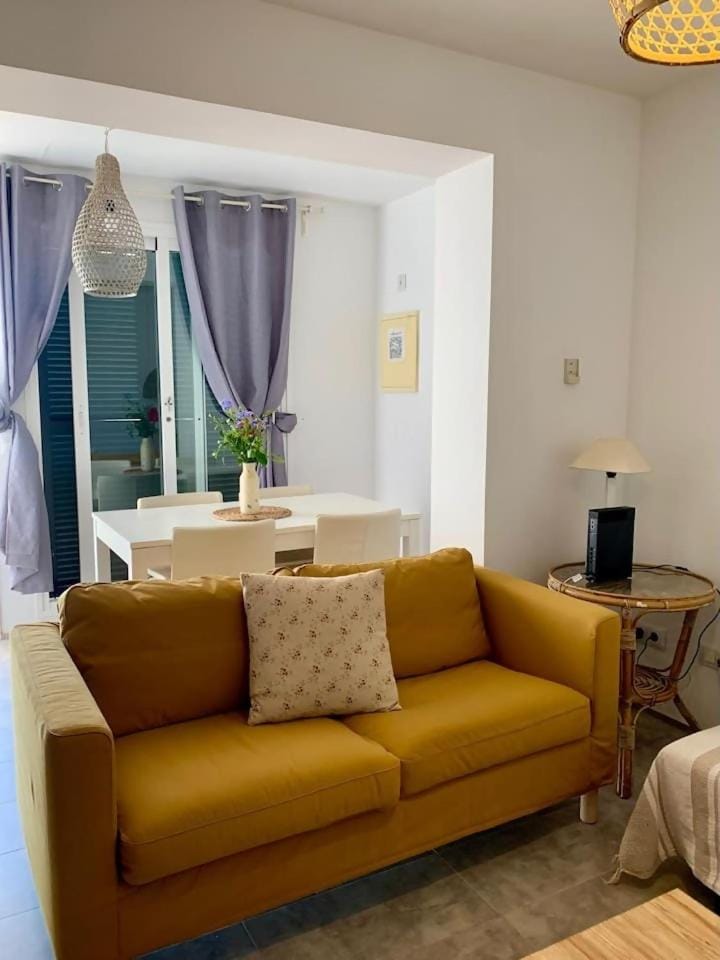 Apartamento en Menorca con piscina y cerca playa Apartment in Balearic Islands
