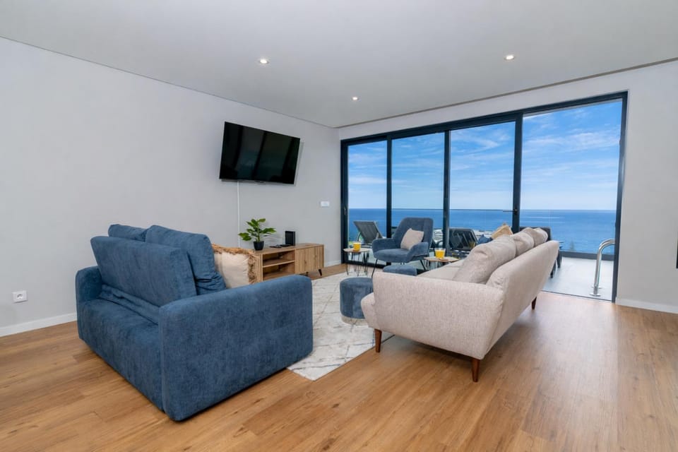 Communal lounge/ TV room, View (from property/room), Living room