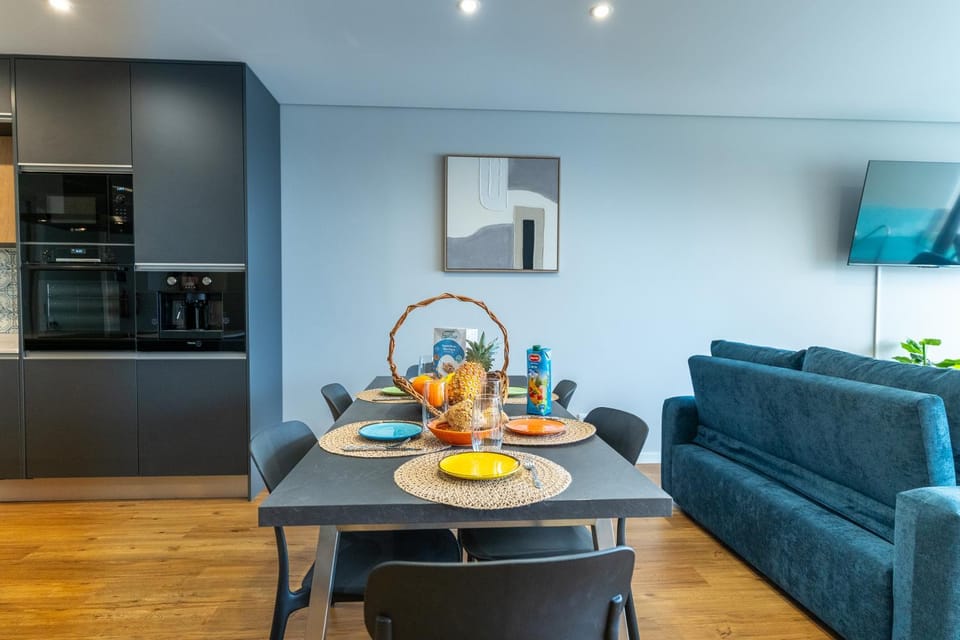 Communal lounge/ TV room, Dining area