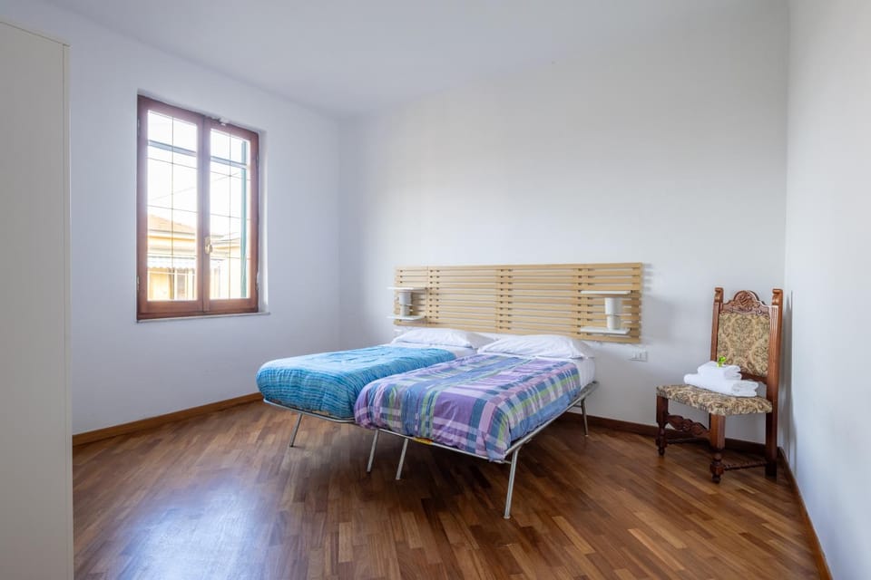 Appartamento Roberta-5 beds,AC Apartment in Province of Massa and Carrara