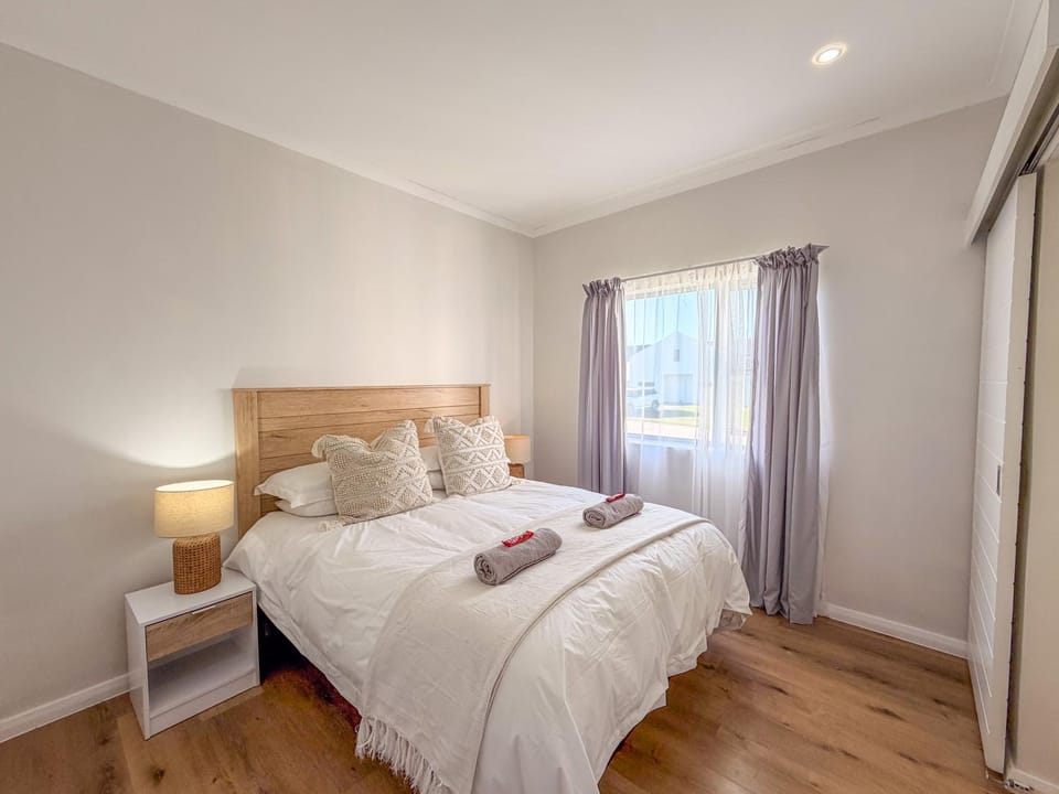 Property building, Bedroom