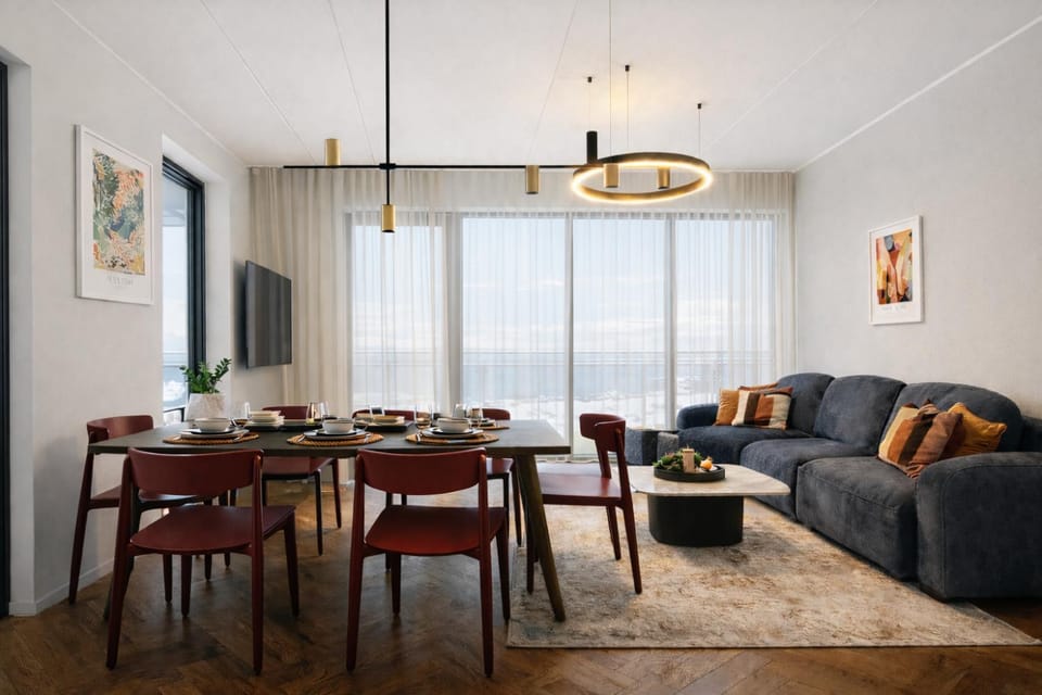 Living room, Dining area