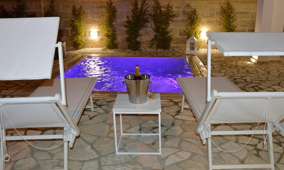 Villa con piscina vicino Torre Lapillo House in Apulia