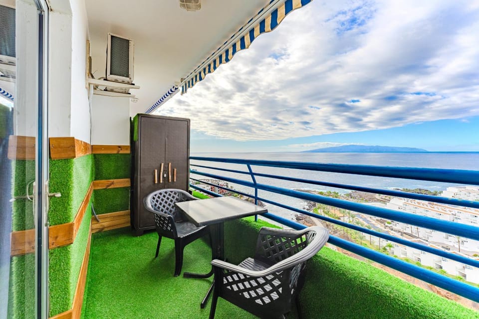 Oceanfront Studio with Private Balcony in Playa Paraíso Apartment in Canary Islands