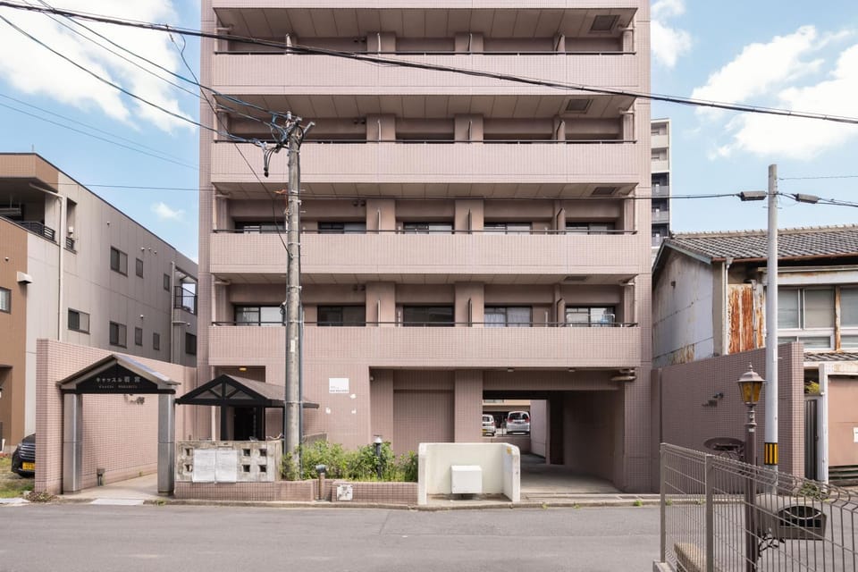 Property building, Day, Neighbourhood, Street view