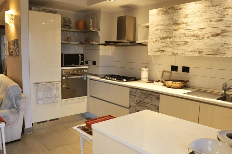 microwave, oven