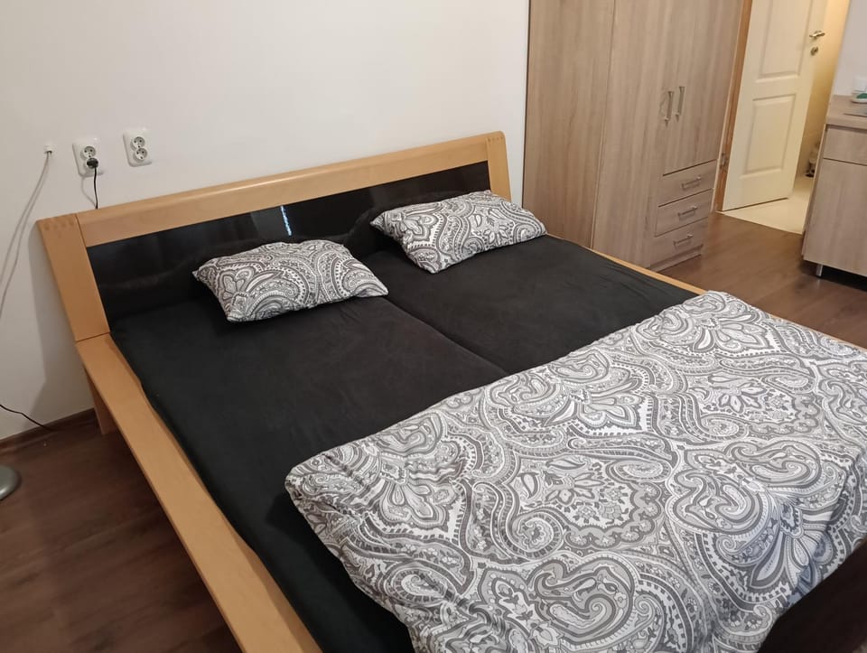 Central garsoniera ap 3 Apartment in Romania