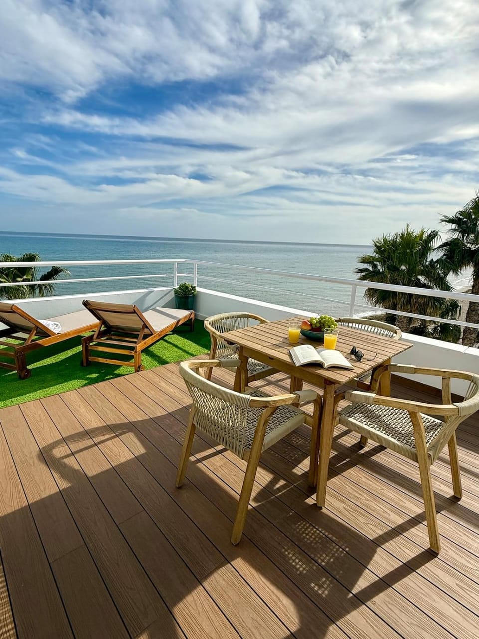 Natural landscape, View (from property/room), Balcony/Terrace, Balcony/Terrace, Sea view, sunbed