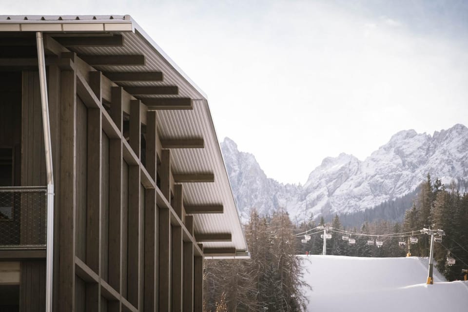 Kersh Dolomites Lodge Apartment hotel in San Candido