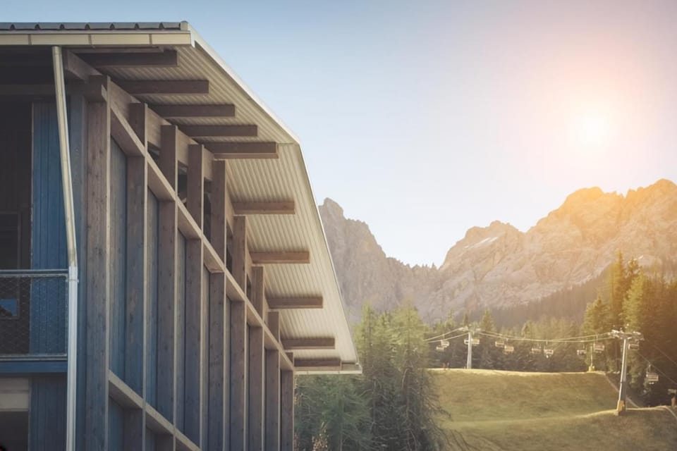 Kersh Dolomites Lodge Apartment hotel in San Candido