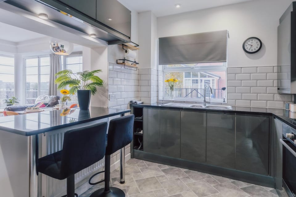 City View Penthouse at Leicester Apartment in Leicester