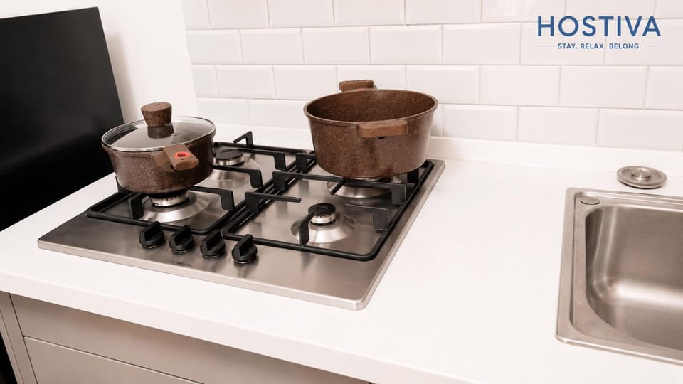Kitchen or kitchenette, stove, kitchen