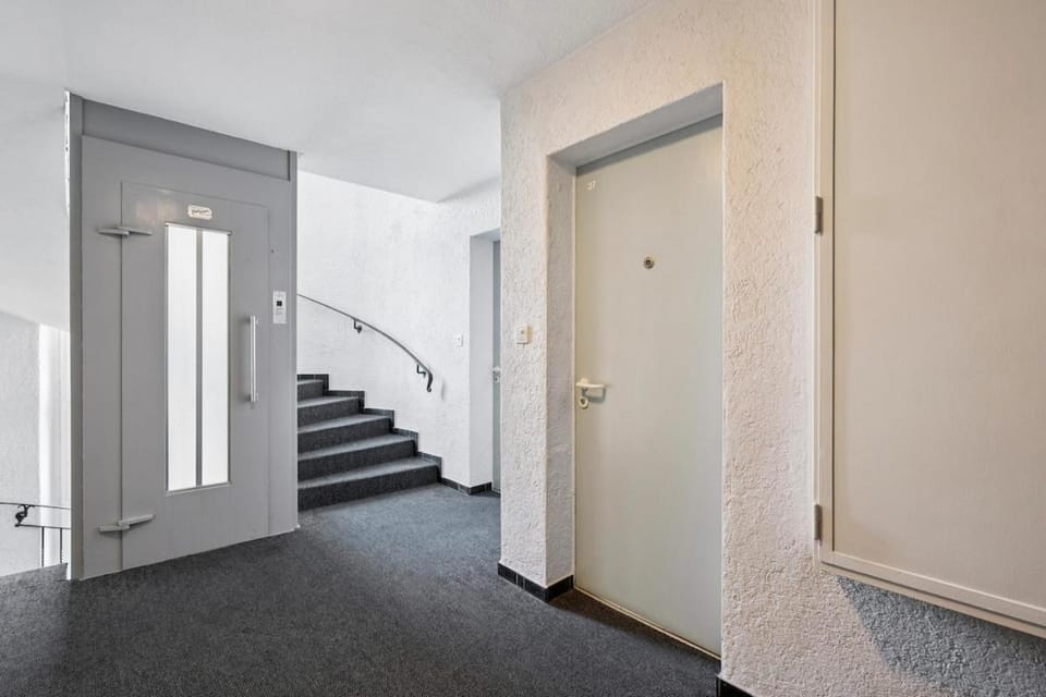 Chic central studio - modern - Crown 27 Apartment in Zurich City