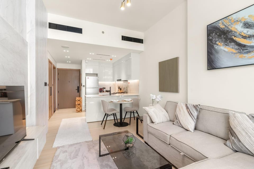 Kitchen or kitchenette, Living room, Dining area, air conditioner