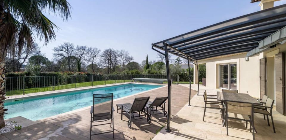 Patio, Swimming pool