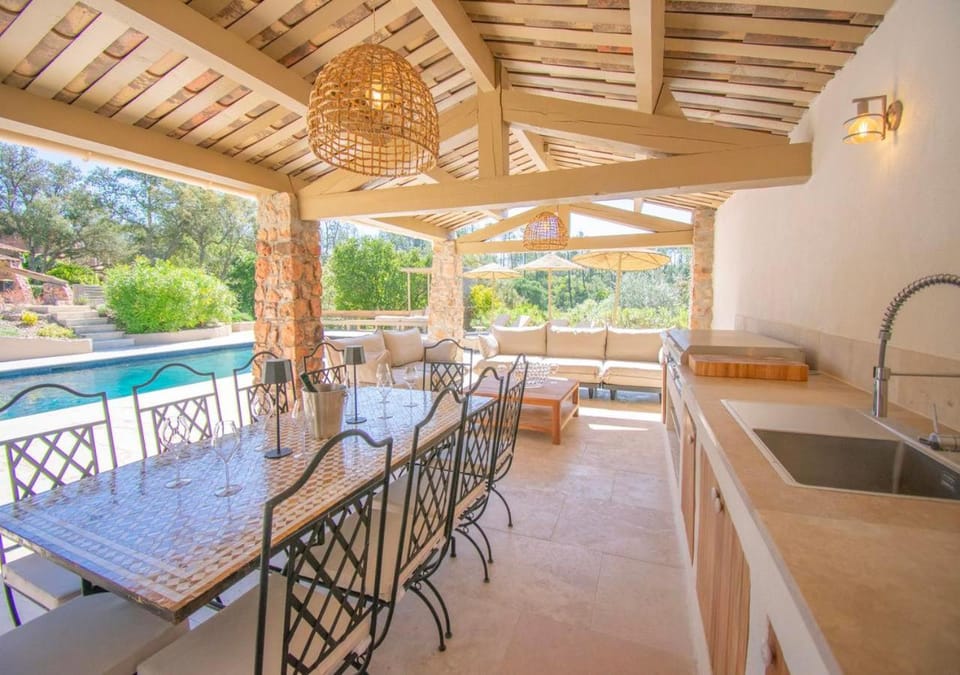 Patio, Day, View (from property/room), Balcony/Terrace, Dining area, Pool view, Swimming pool