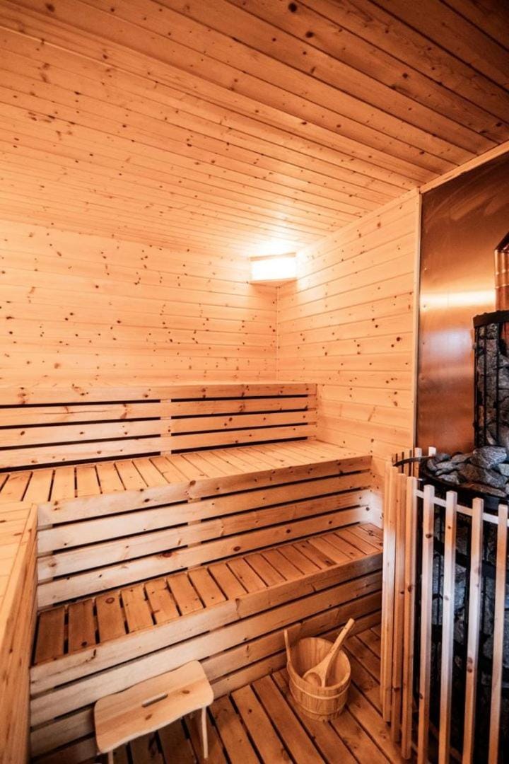 Traumhaftes Ferienhaus mit Sauna & Schwimmteich House in Straubing-Bogen