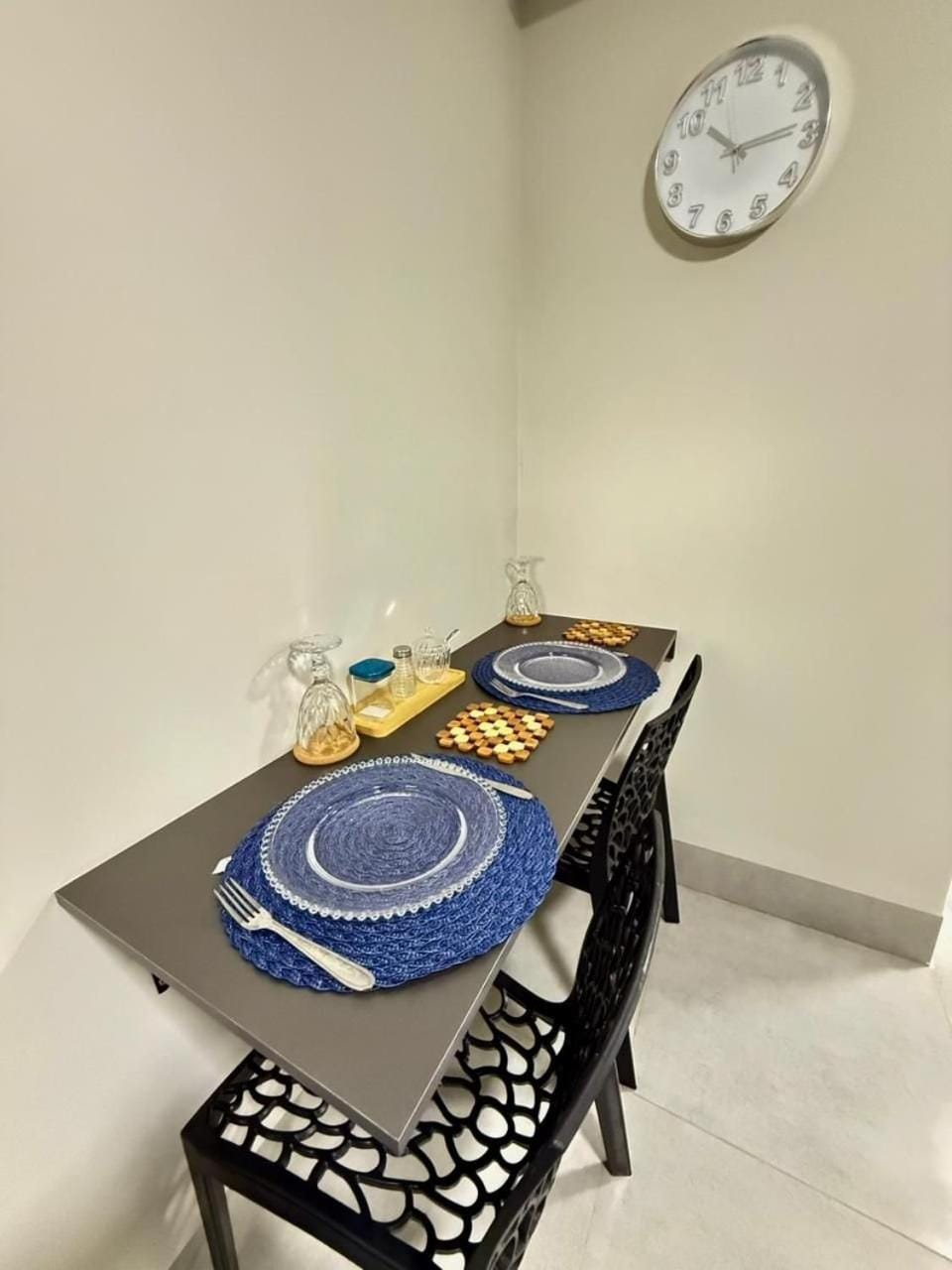 Dining area, Dinner
