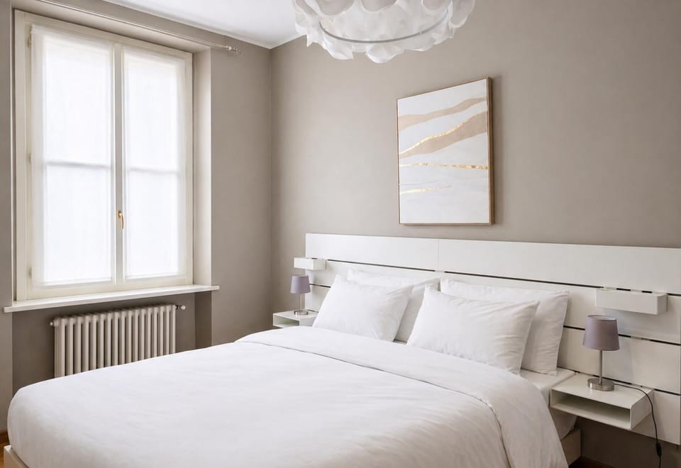 Bed, Photo of the whole room, Bedroom, internet