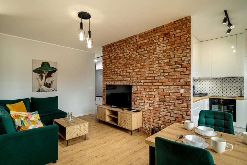 TV and multimedia, Kitchen or kitchenette, Living room