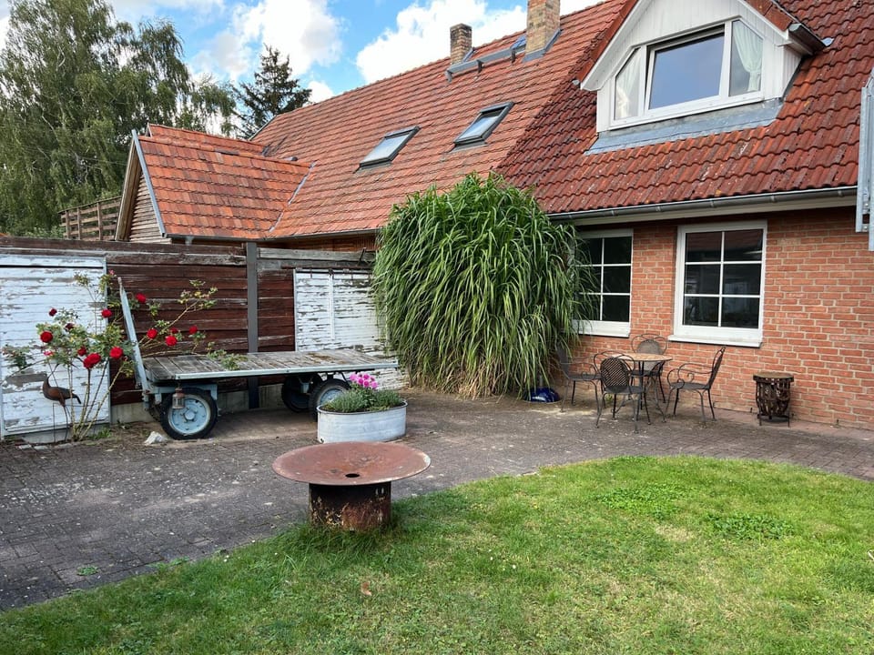 Property building, Garden