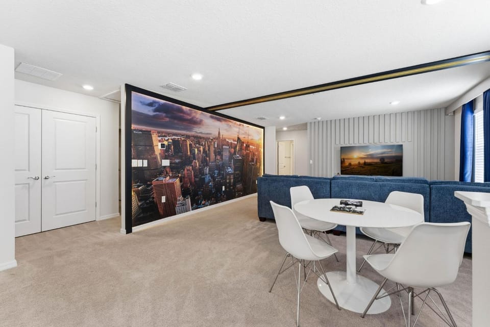 Stylish 6BR Home with Themed Rooms and Pool House in Four Corners