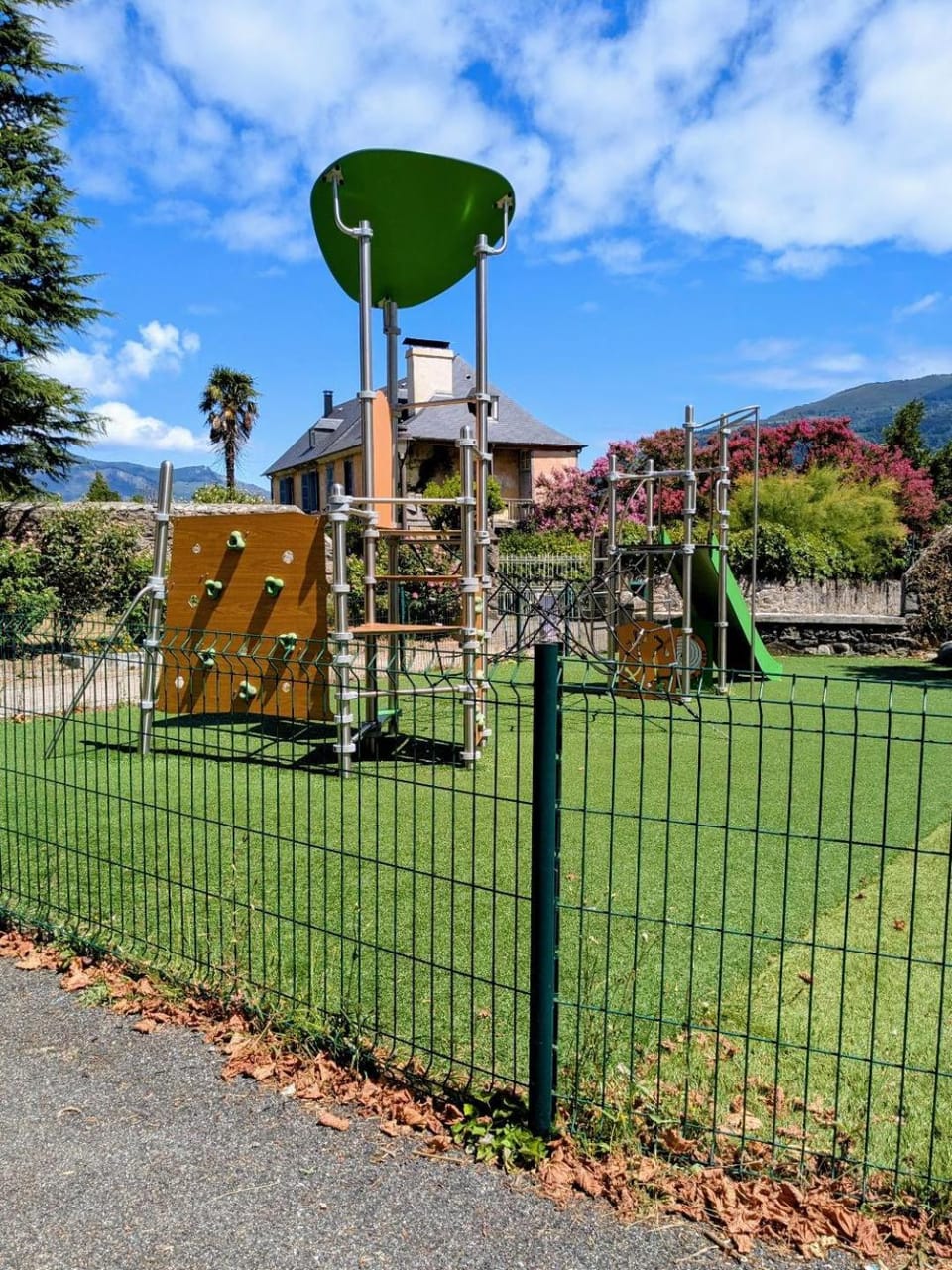 Children play ground