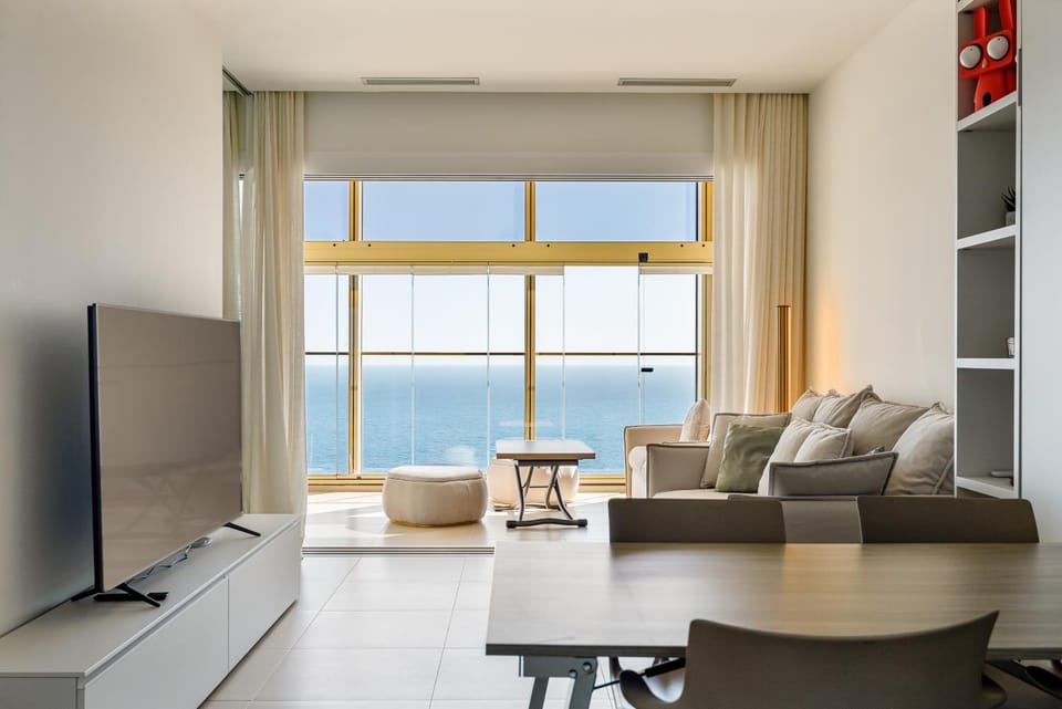Dining area, Sea view