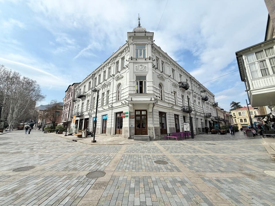 Property building, Day, Neighbourhood, Location