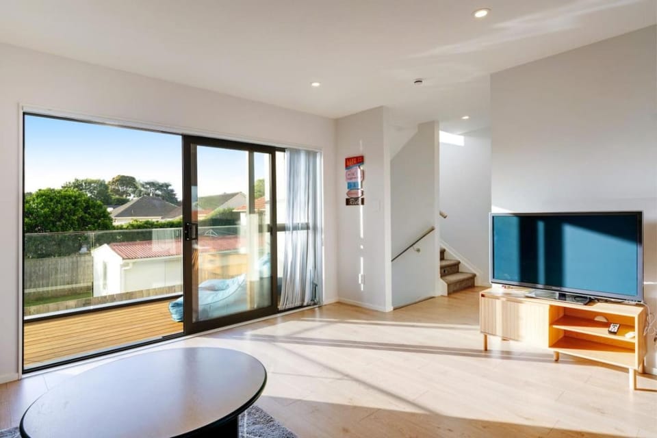 Balcony/Terrace, Living room