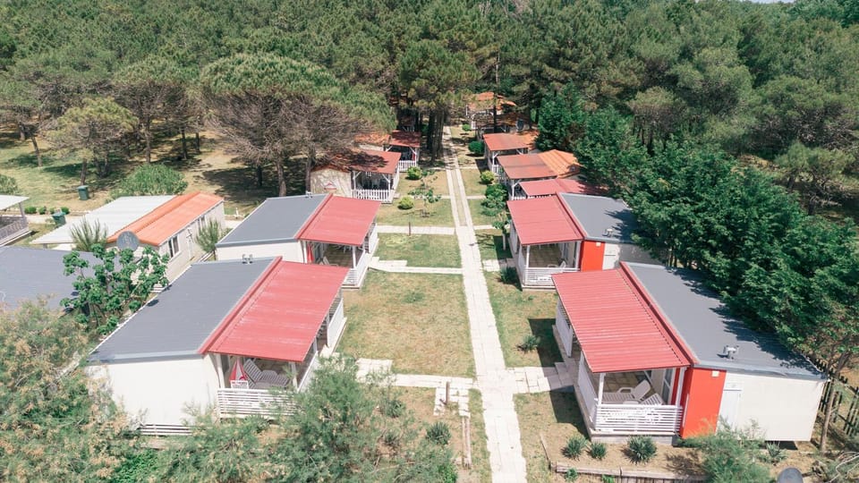 Property building, Street view