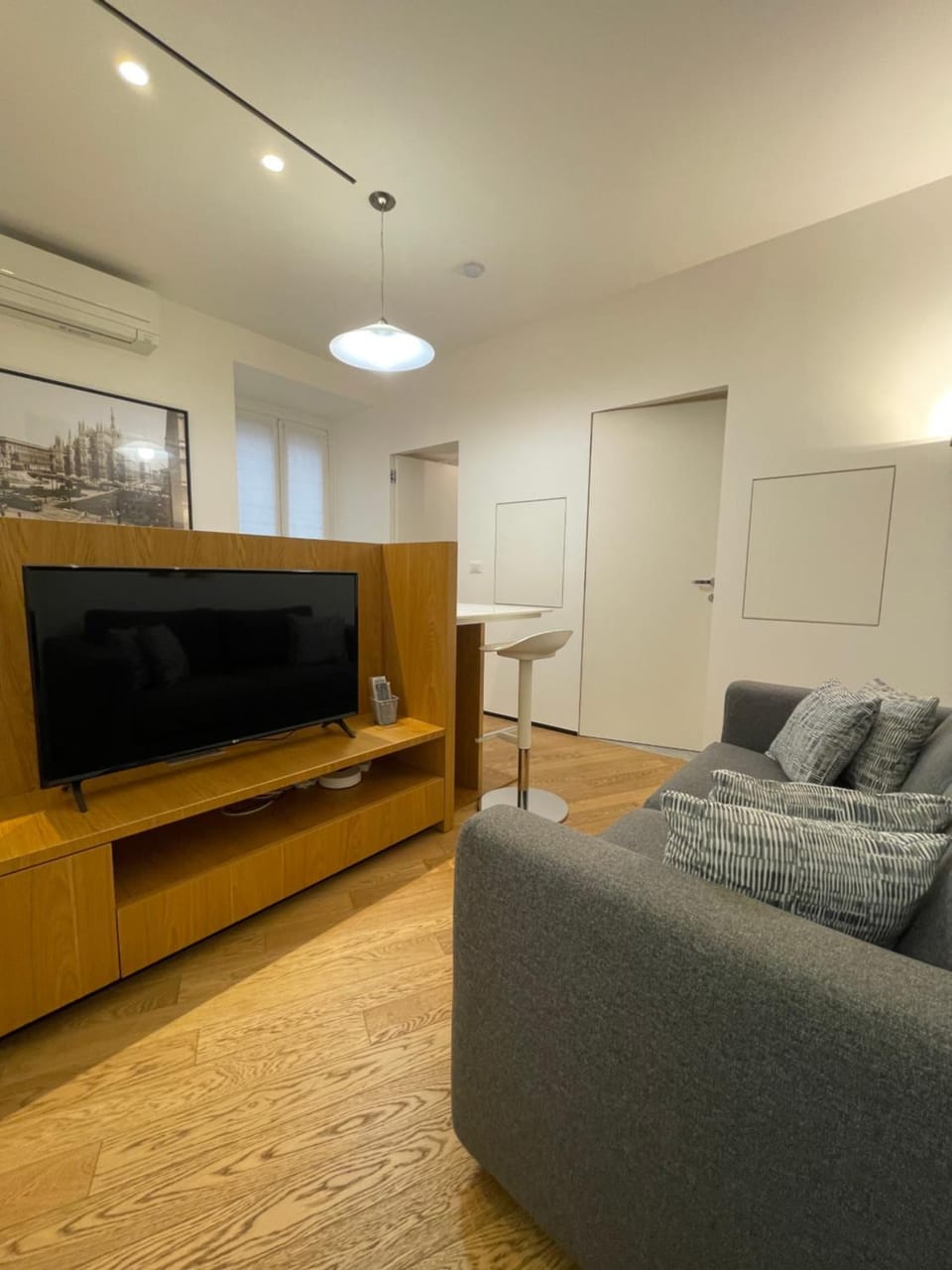 Torino48 Studio Apartment House in Milan